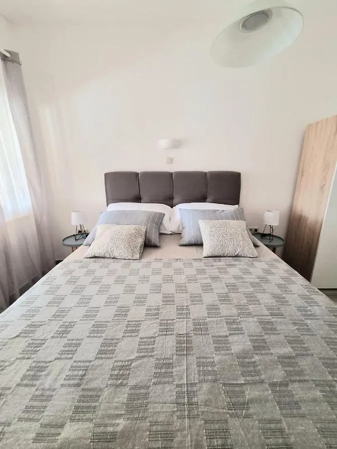 Apartman Marijana Pakostane Apartment