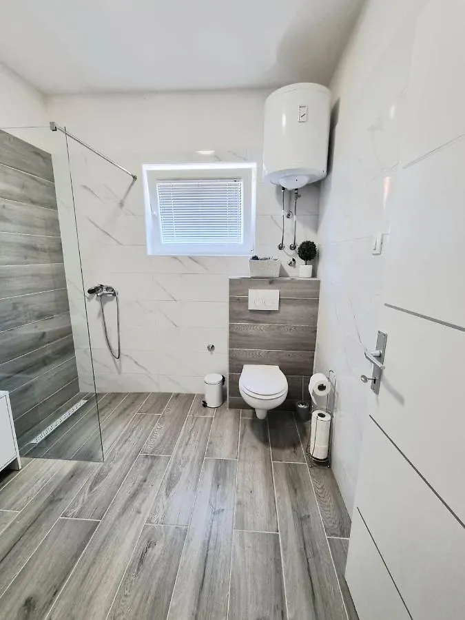 Apartman Marijana Pakostane Apartment