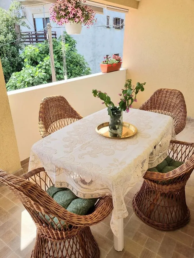 Apartman Marijana Pakostane 0*,  Croatia