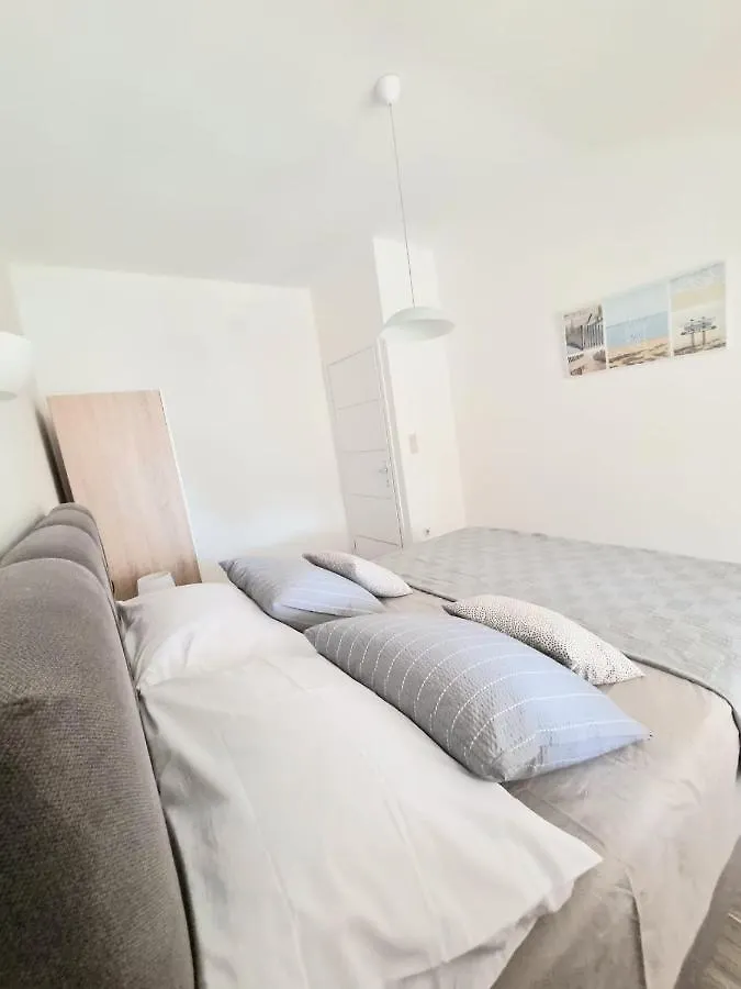 Apartman Marijana Pakostane Apartment